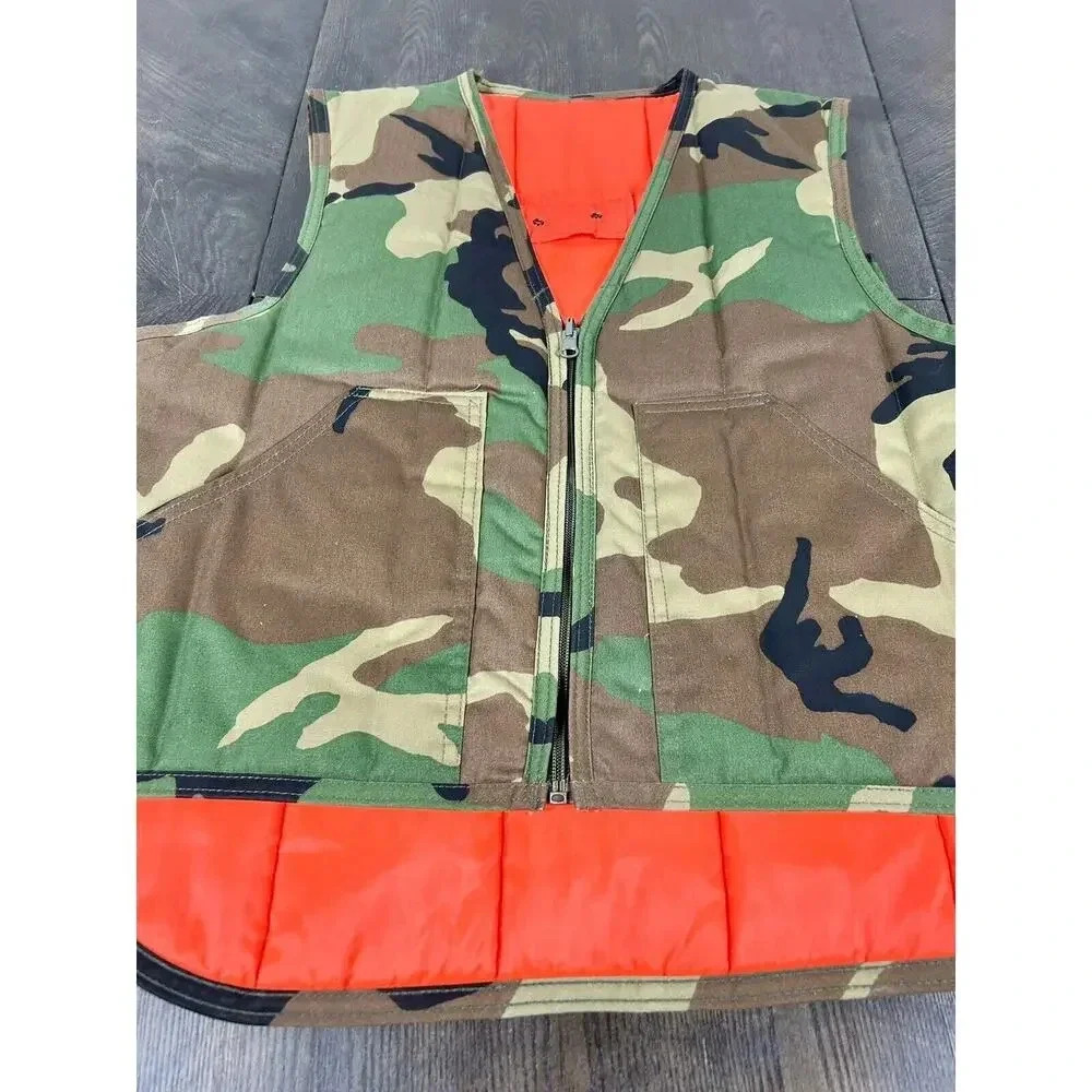 Vintage Camouflage & Orange Thin Puffer Vest Men’s M Hunting Fishing Fall USA - Picture 3 of 10